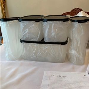 SOLD!!Tupperware Modular Mates ‘Have it All’ Set